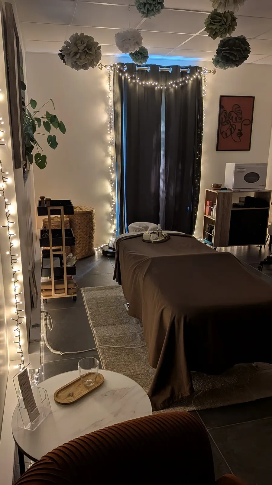Ambiance apaisante de l'institut de massage près d'Aubenas